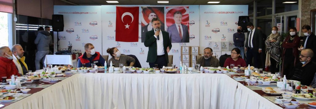 Başkan Sandal Depremden Etkilenen Apartman Görevlileriyle Buluştu