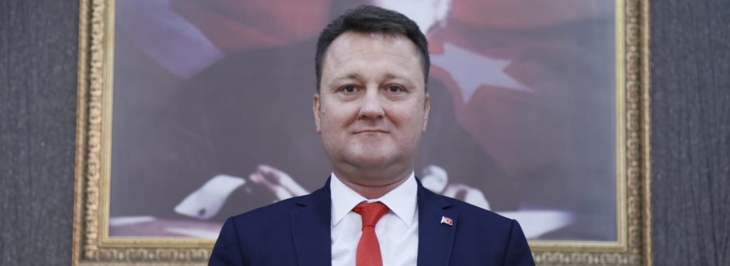 Menemen Belediyesi Ulaşımda Engelleri Kaldırıyor